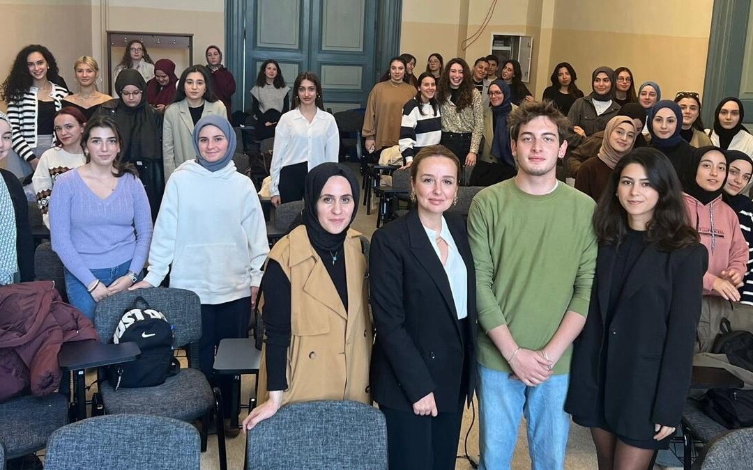 Sağlık Bilimleri Üniversitesi Sosyal Hizmet Bölümü Sivil Toplum Kuruluşları Dersi’ne Konuk Olduk!