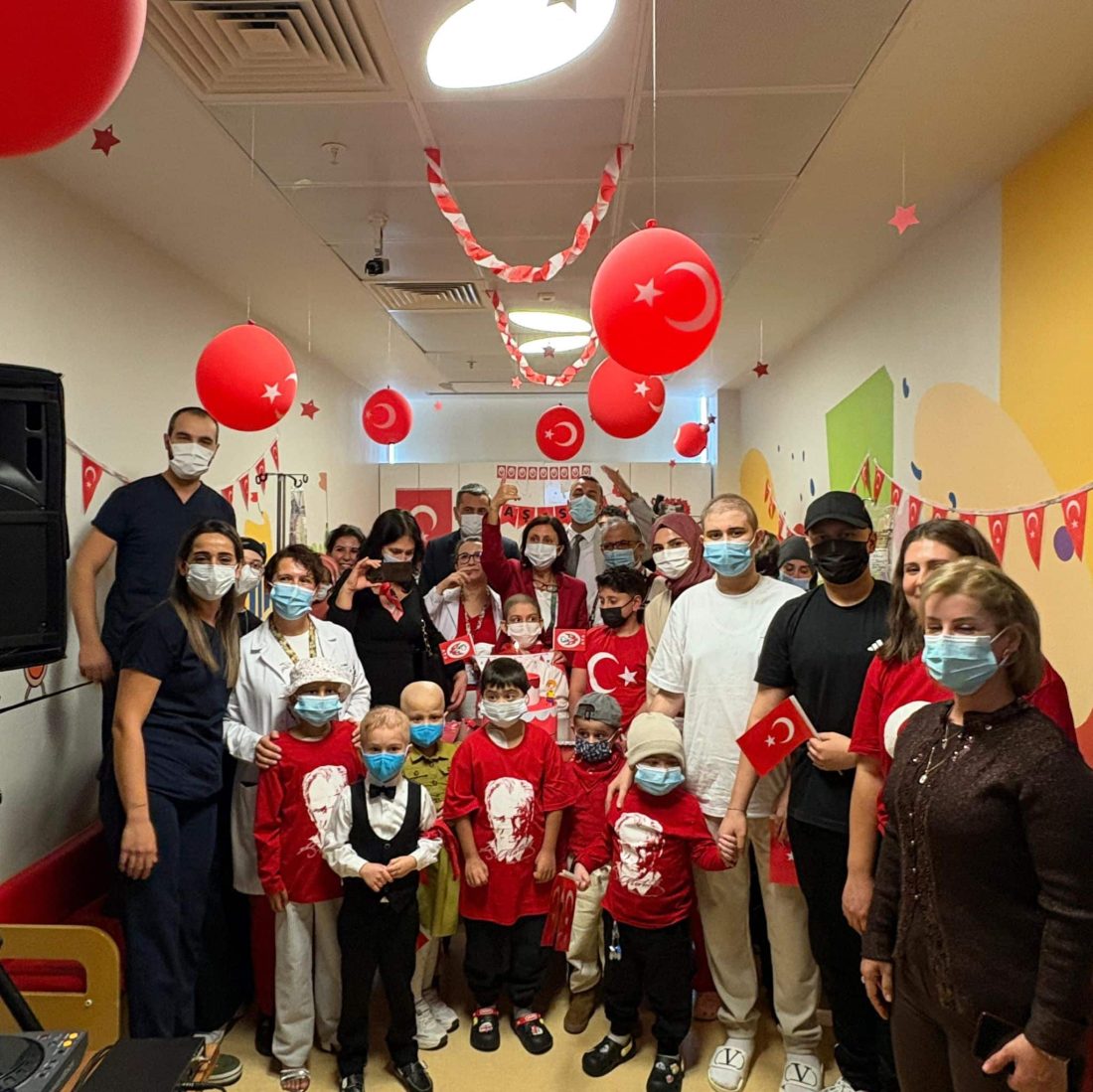 Çocuklar Cumhuriyetin 102. yılını coşkuyla kutladı